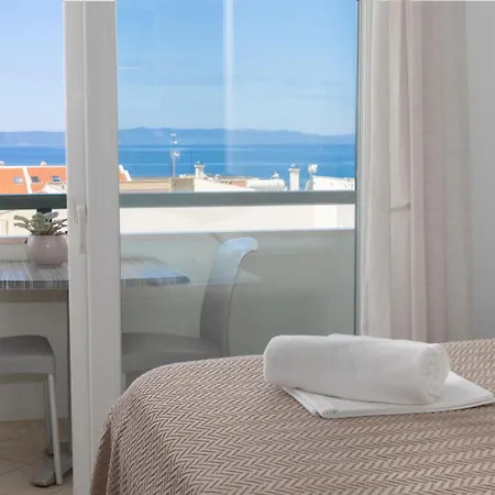 Vidos Apartman *