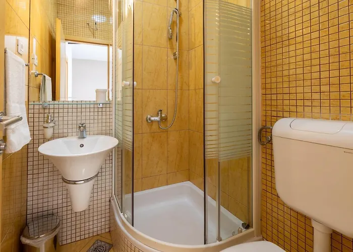 Vidos Apartment