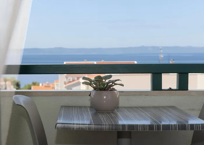 Vidos Makarska
