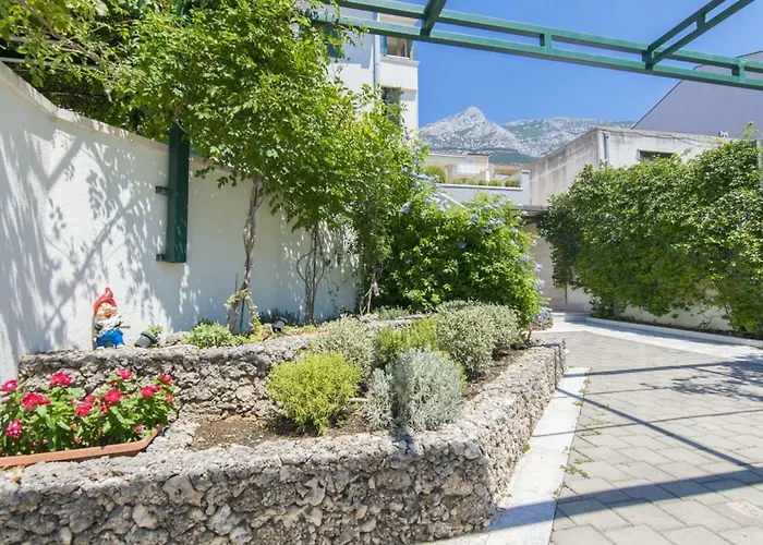 Vidos Apartment Makarska